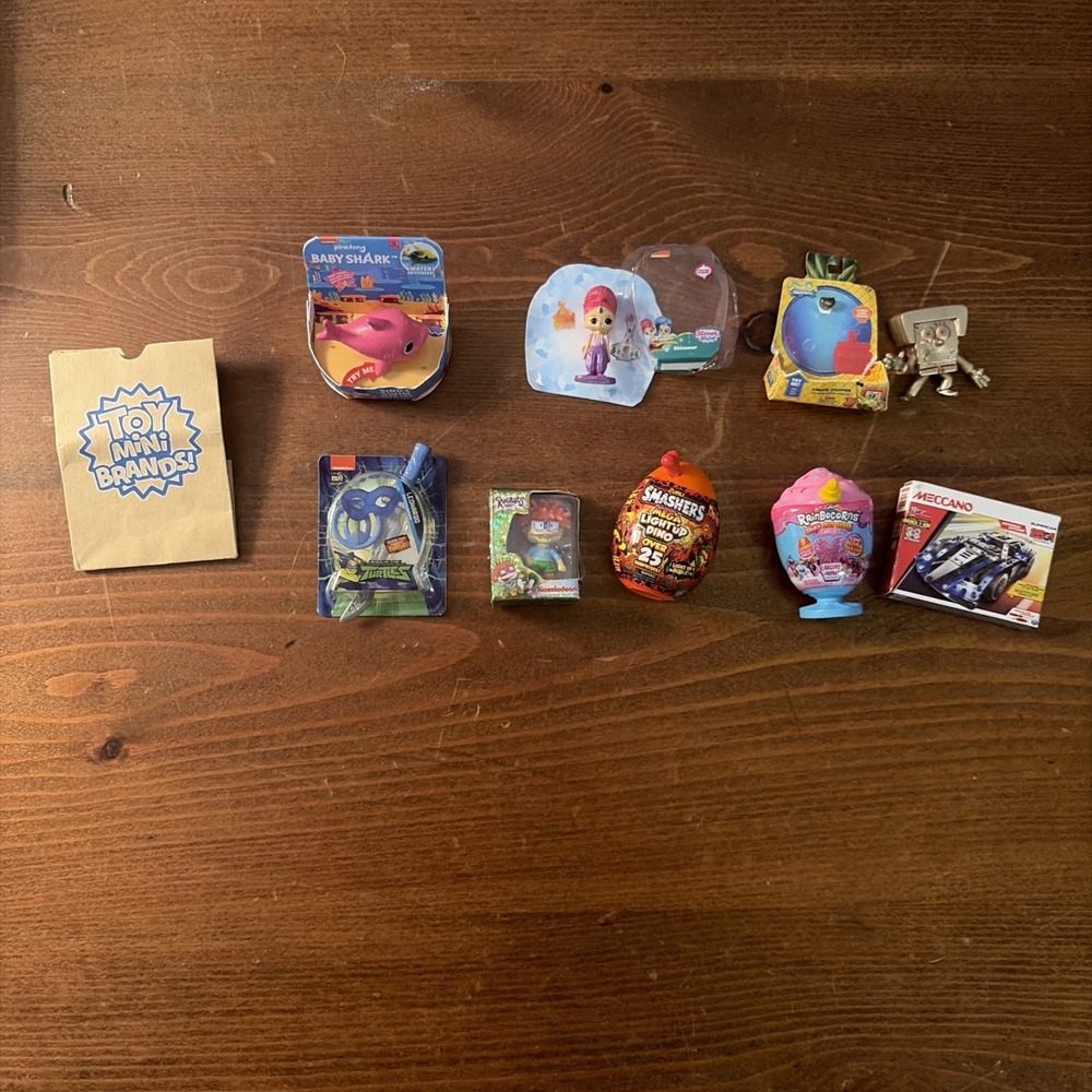 Lot Of Mini Brands 9